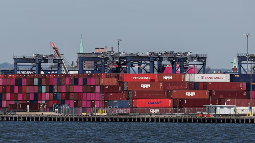 June trade deficit narrows to $18.78 billion as imports fall, exports hit 7-month low