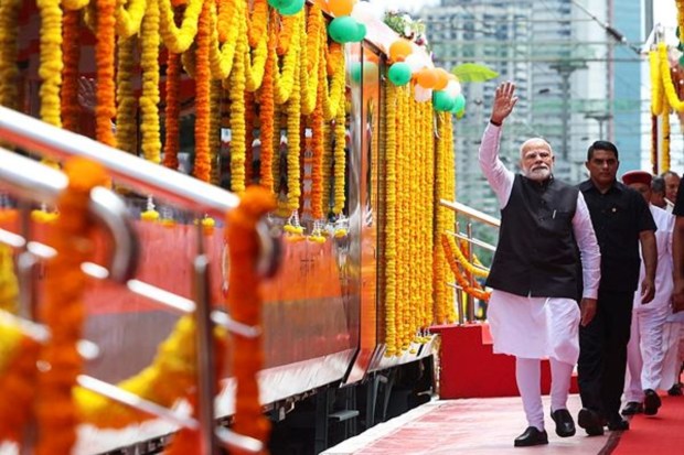 Prime Minister Narendra Modi during the flag off ceremony of Vande Bharat Express train from Bengaluru to Belagavi at KSR Railway Station in Bengaluru. (Image Source: PTI)