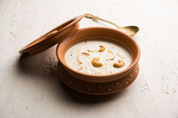 Pal Payasam: This dish is made with rice, milk and sugar. Often made with dry fruits, this requires all the ingredients to simmer and boil to get the perfect texture and sweetness. (Image: Canva)