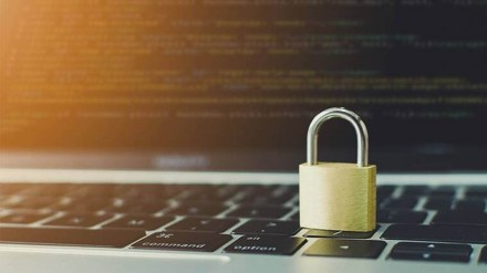 IAMAI Warns DPDP Act's Public Data Rules Could Stifle India's AI Innovation. (Image Source: Freepik)