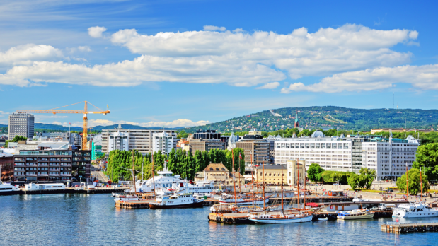 Rank 2: Oslo (Norway) holds steady at the second position. The city is noted for its focus on sustainable urban development and climate action, including initiatives for reducing greenhouse gas emissions and increasing the use of electric vehicles. (Photo Source: Canva)