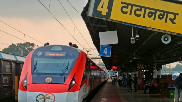 Nagpur–Secunderabad–Nagpur Vande Bharat Express: Running seamlessly at the high speed of 130 kmph, this route links Maharashtra’s Nagpur with Telangana’s Secunderabad, strengthening long-distance rail travel. (Photo Source: PTI)