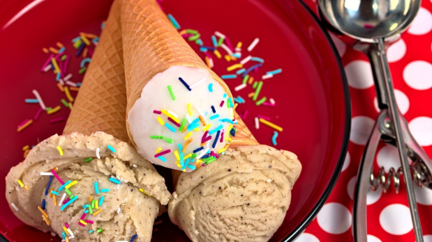 Multiple experts recommend gelato to be a relatively healthier option for weight-conscious consumers because it is lower in fat and calories compared to ice cream. However, due to its high sugar content, portion control remains crucial. (Photo Source: Pexels)