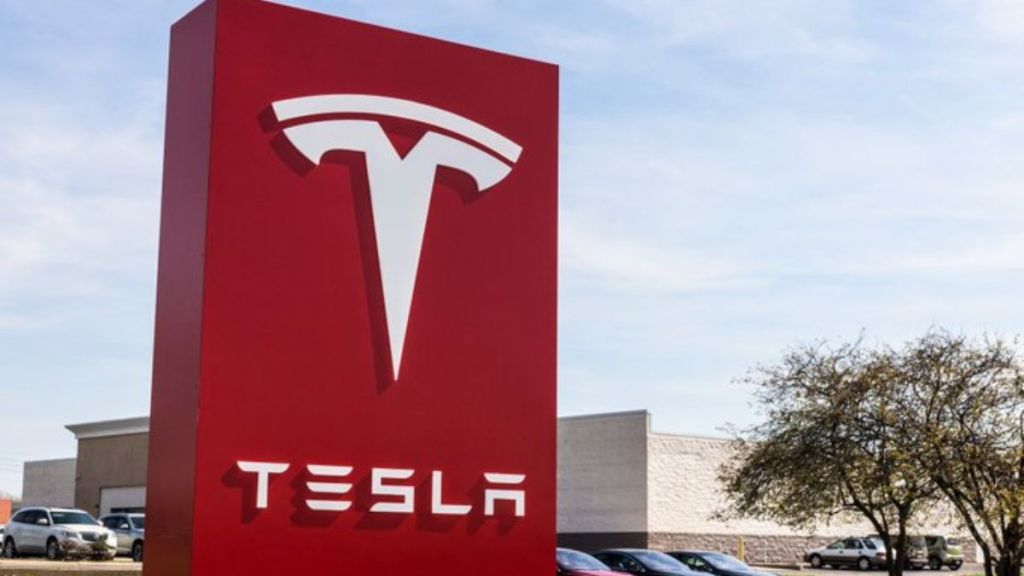 Tesla India takes on lease 8,200 sq ft commercial space in Delhi's Aerocity. (Image Source: Twitter)