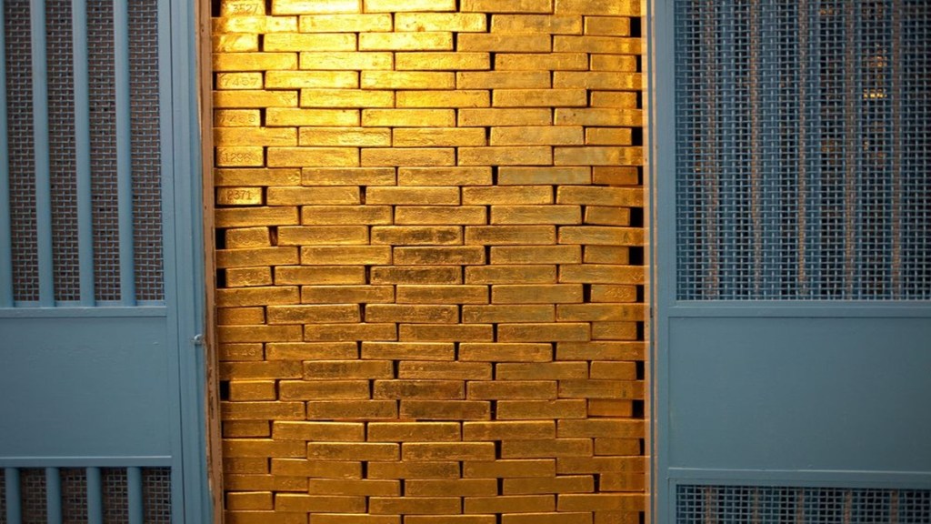 central banks gold, central banks buying gold, central bank gold holdings, central bank gold foreign exchange, gold holdings central banks