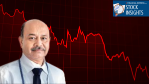 VST Industries Ltd, tobacco, Aptech Ltd. banking and finance, stocks, market