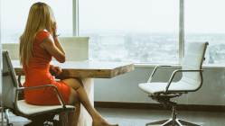‘IIT, IIM, Ivy League women grads here, earn over 30L’: Dating app CEO rubbishes ‘gold digger’ stereotype, but sparks classism debate 