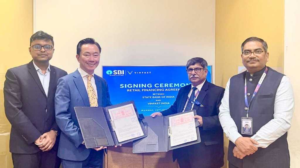 VinFast partners SBI for vehicle financing