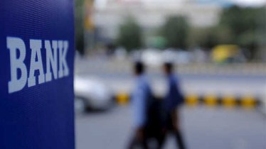 shrimp, textiles, leather, and gems and jewellery, banks, MSME
