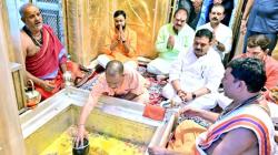 Salaries of Kashi Vishwanath Temple priests to increase by 200%: Report