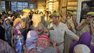 jammu kashmir, jammu and kashmir, omar abdullah, j&k, Hazratbal mosque