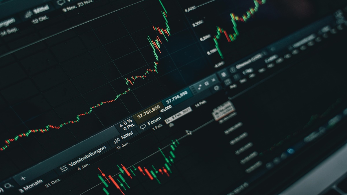 https://www.financialexpress.com/wp-content/uploads/2025/09/market.pexels.jpg